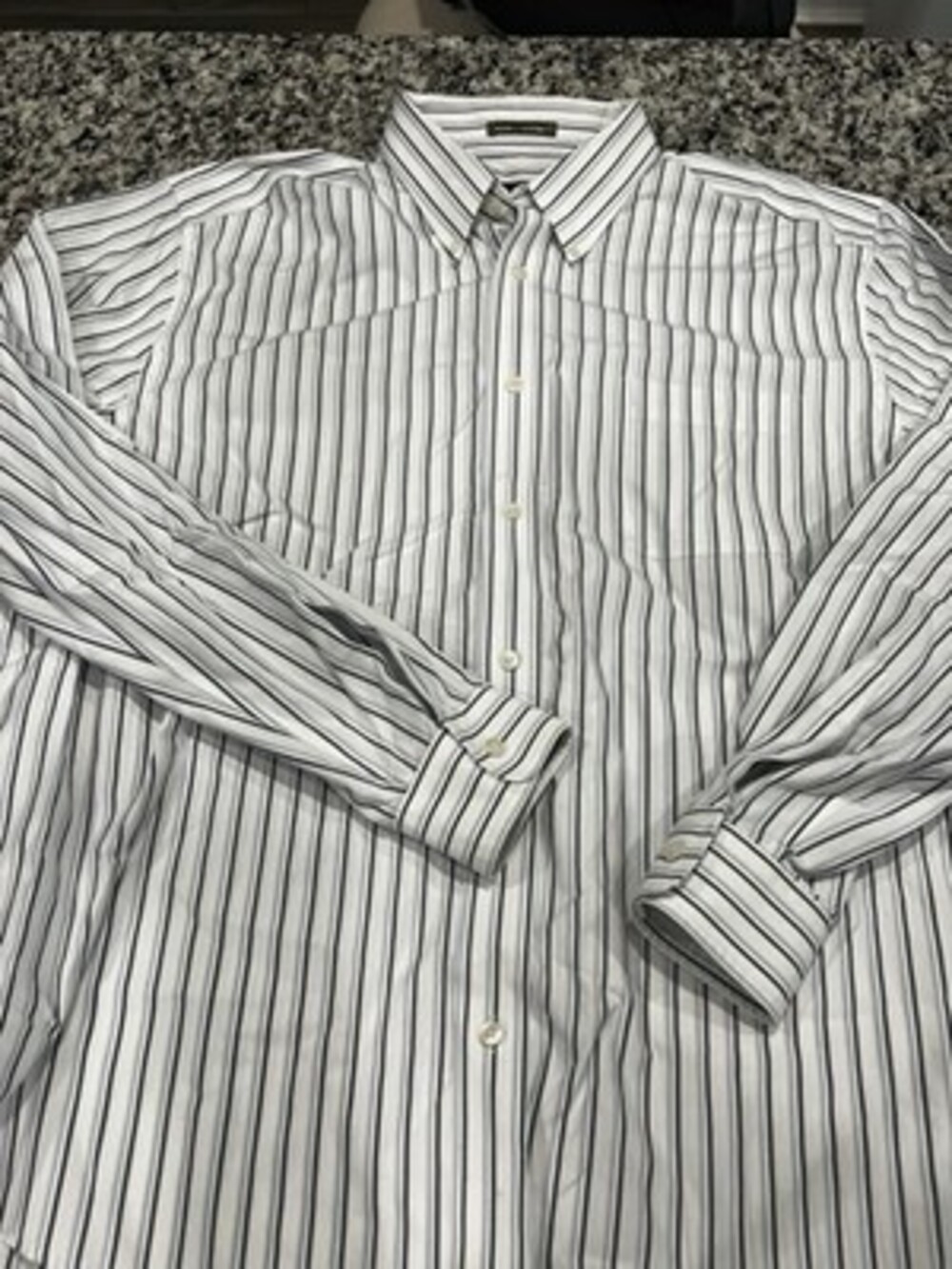 Eddie Bauer Shirt Mens XL Blue Plaid Wrinkle Free Classic Fit Dress Button Up